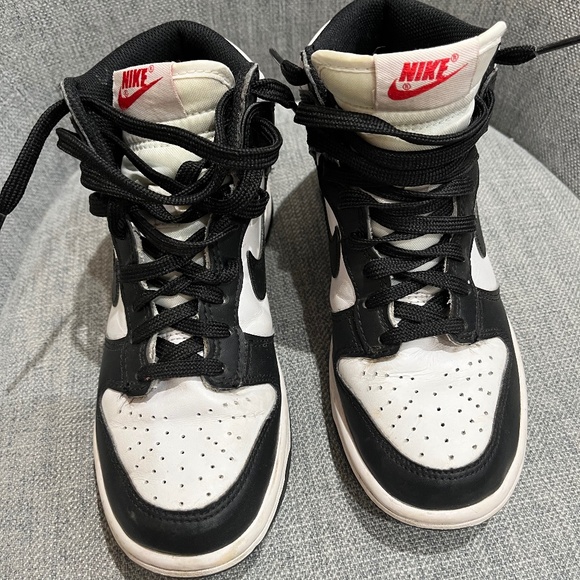 Nike Dunks “Pandas” leather high tops, youth 3.5 - Picture 1 of 8